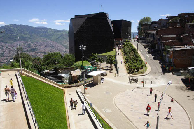 Spain Library Park - Medellín